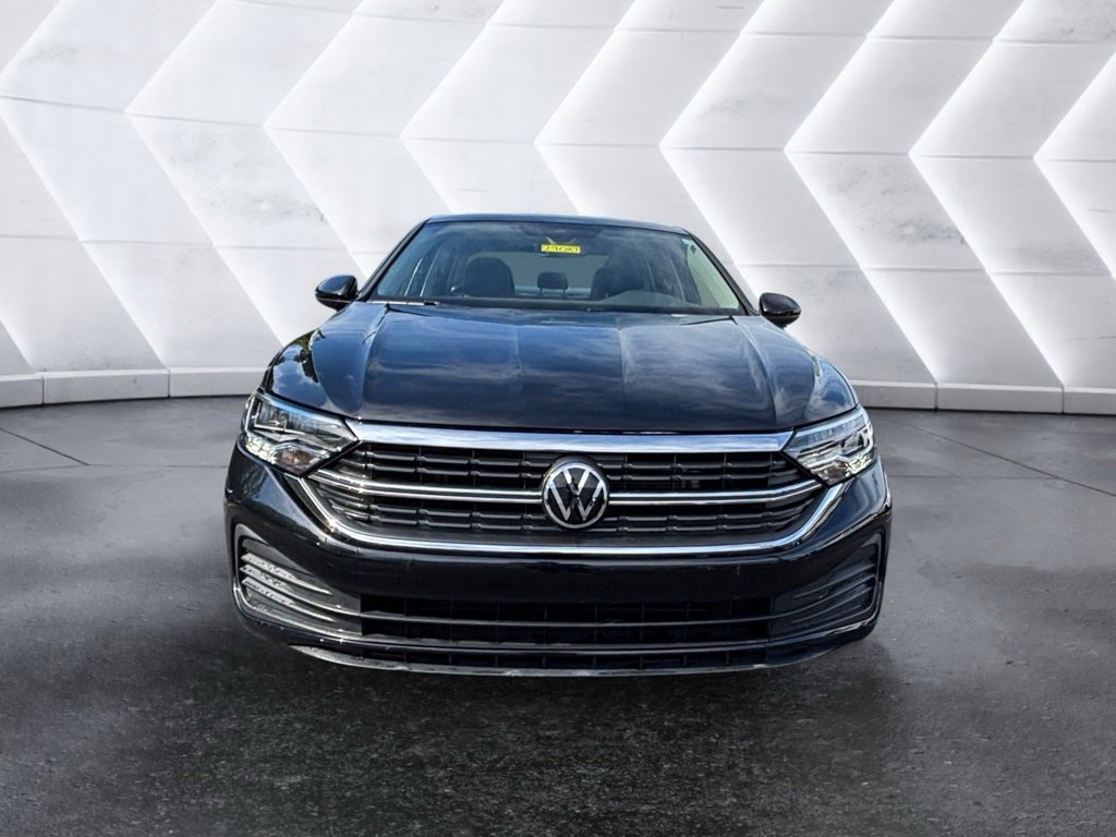 Used 2023 Volkswagen Jetta 1.5T SE Sedan