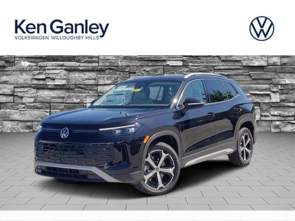 New 2026 Volkswagen Tiguan SE SUV