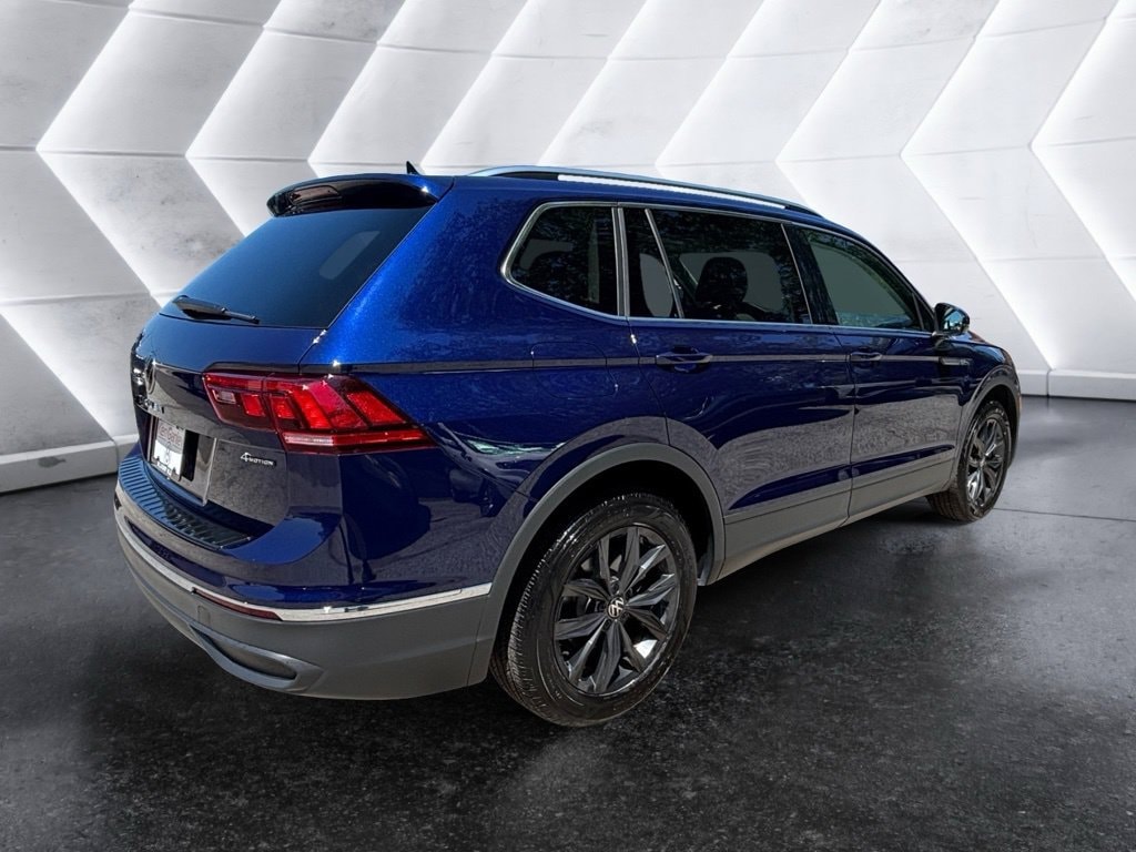 Used 2024 Volkswagen Tiguan 2.0T SE SUV