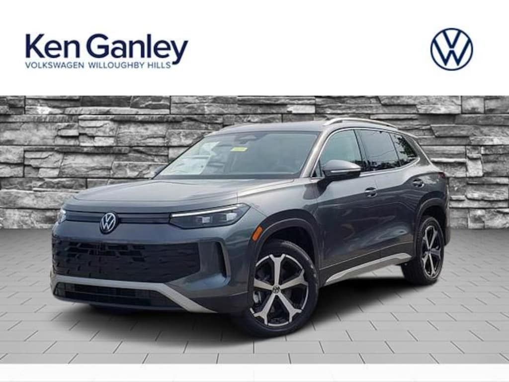 New 2026 Volkswagen Tiguan SE SUV