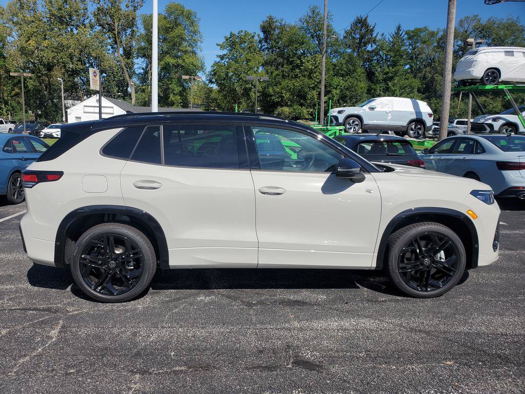 New 2026 Volkswagen Tiguan SE R-Line Black SUV