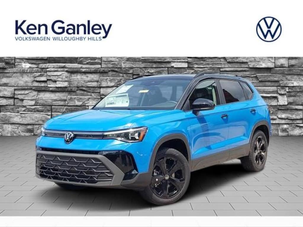 New 2026 Volkswagen Taos 1.5T SE Black SUV