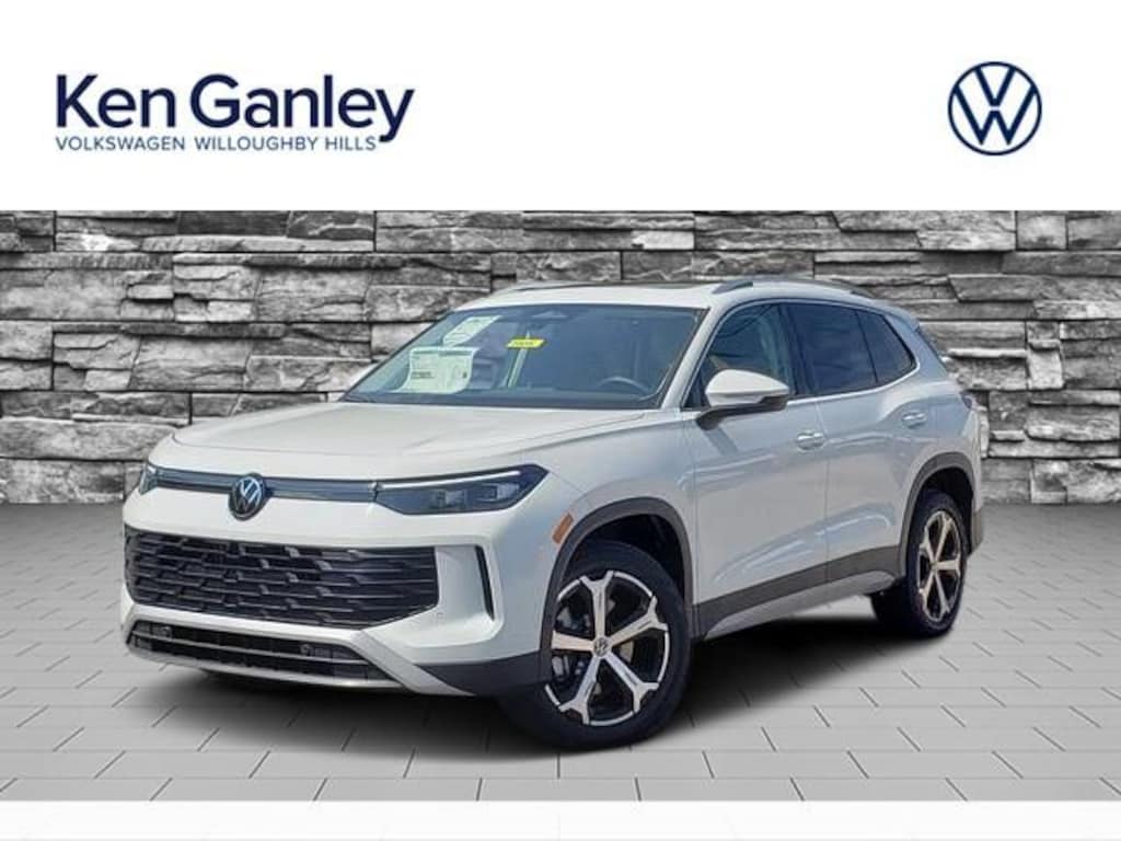New 2026 Volkswagen Tiguan SE SUV