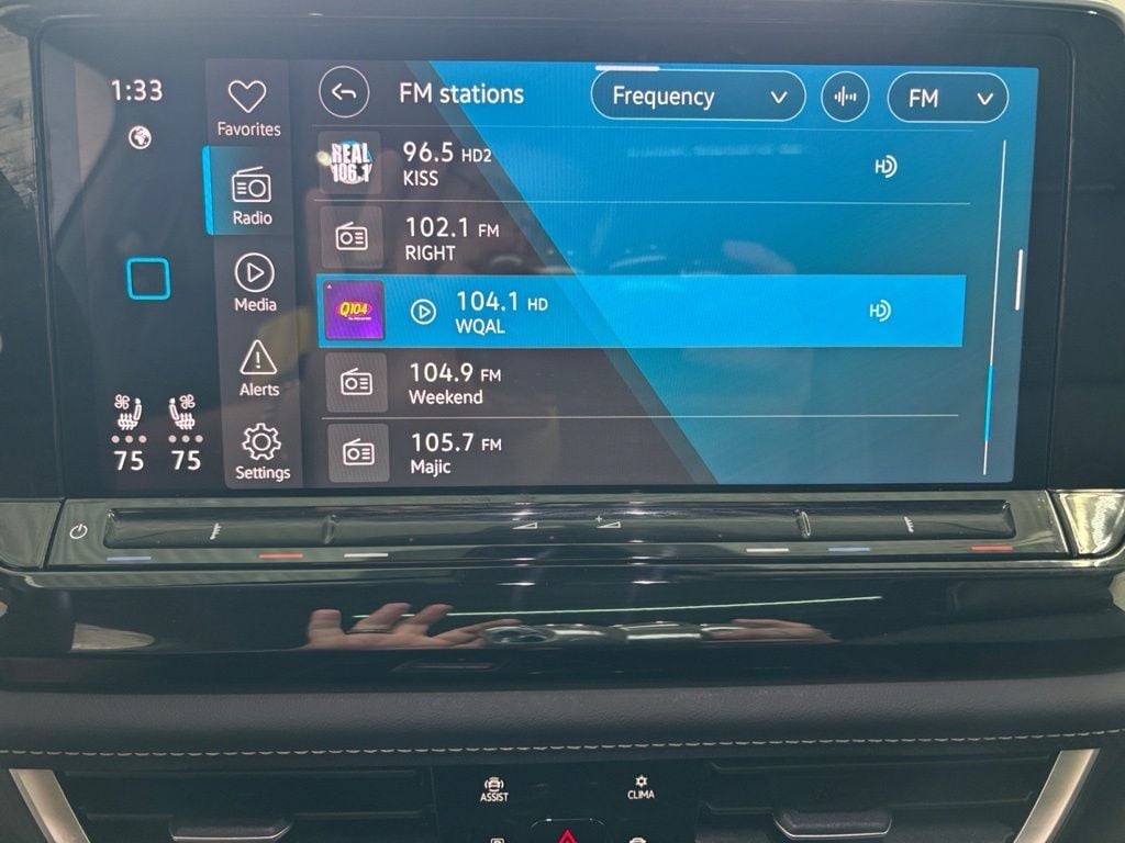 2026 Volkswagen Atlas SE w/Tech - Photo 12