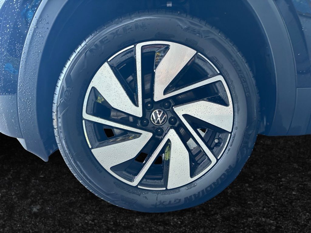 2026 Volkswagen Atlas SE w/Tech - Photo 10