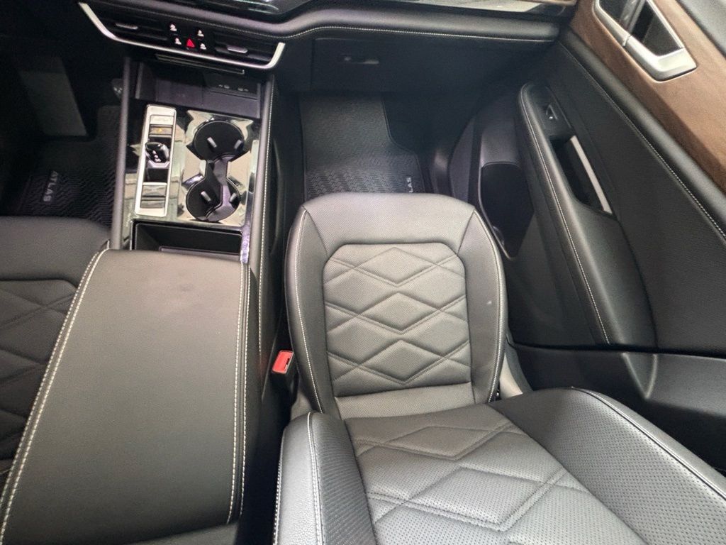 2026 Volkswagen Atlas SE w/Tech - Photo 16