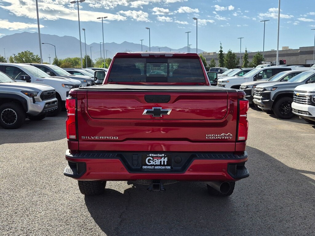 Used 2024 Chevrolet Silverado 3500HD High Country 4WD Crew Cab 159 High Country