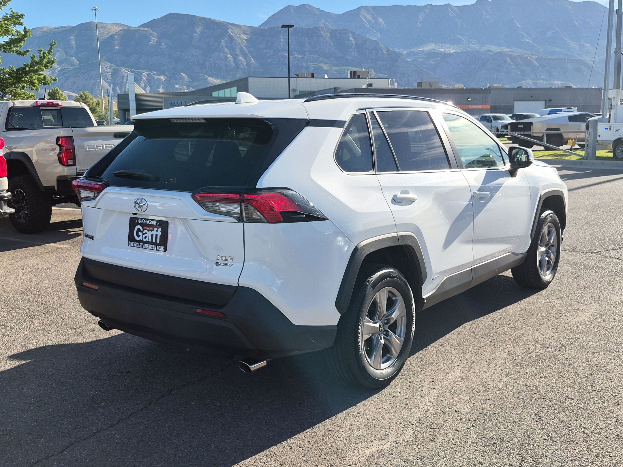 Used 2025 Toyota RAV4 Hybrid XLE Hybrid XLE AWD