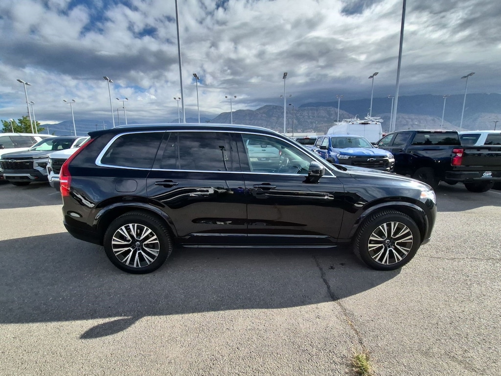 Used 2020 Volvo XC90 Momentum T6 AWD Momentum 7 Passenger
