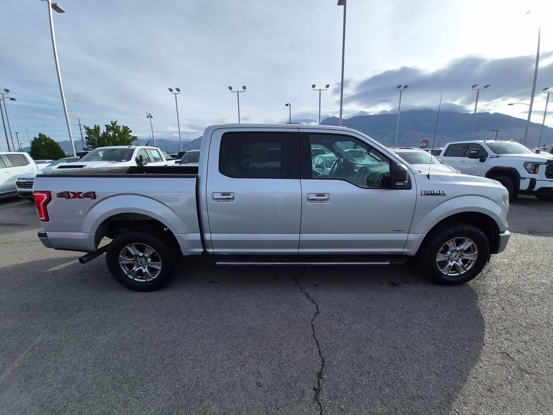 Used 2017 Ford F-150 XLT XLT 4WD SuperCrew 5.5 Box