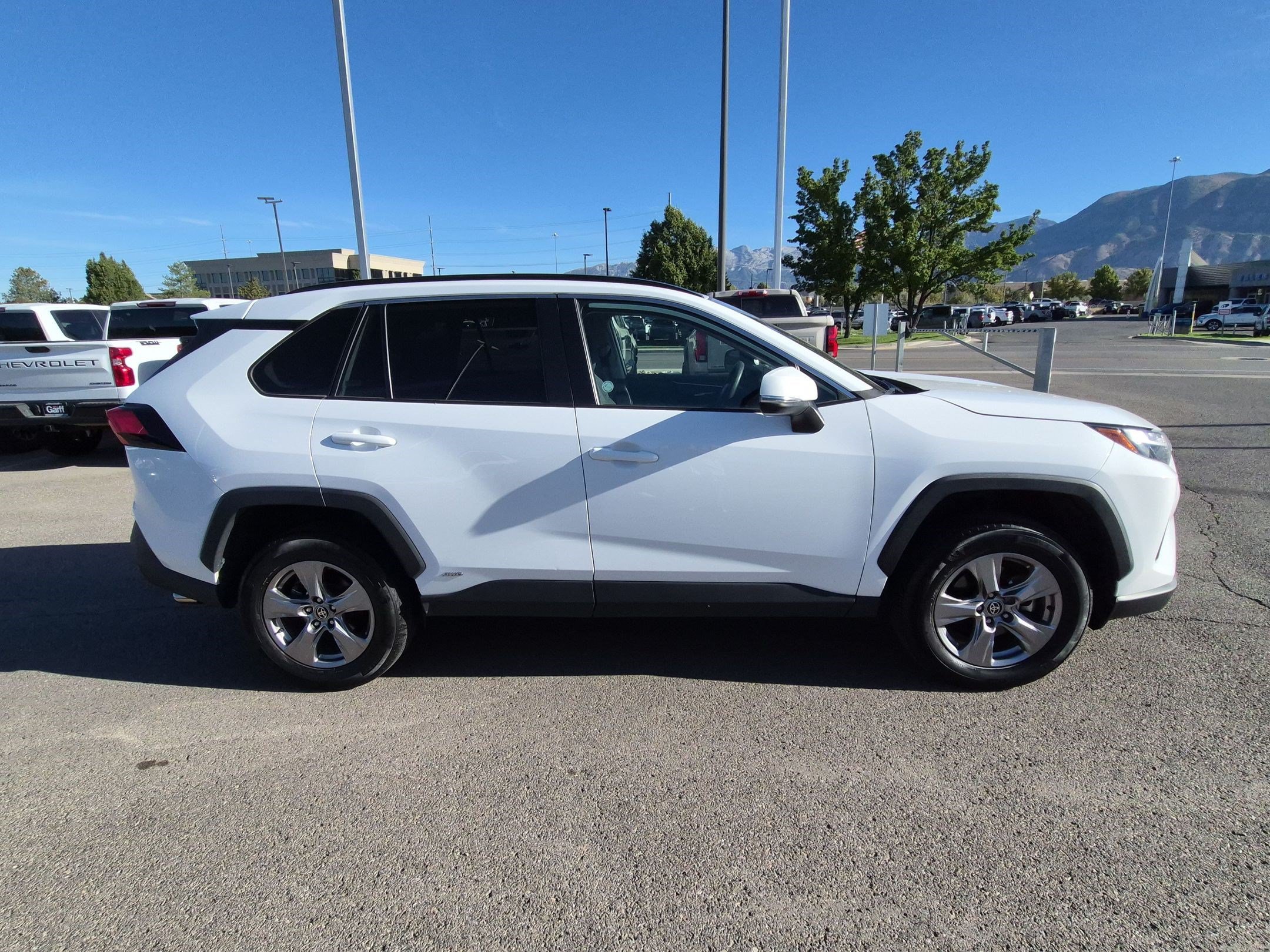Used 2025 Toyota RAV4 Hybrid XLE Hybrid XLE AWD