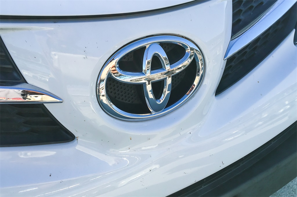Used 2014 Toyota RAV4 LE SUV