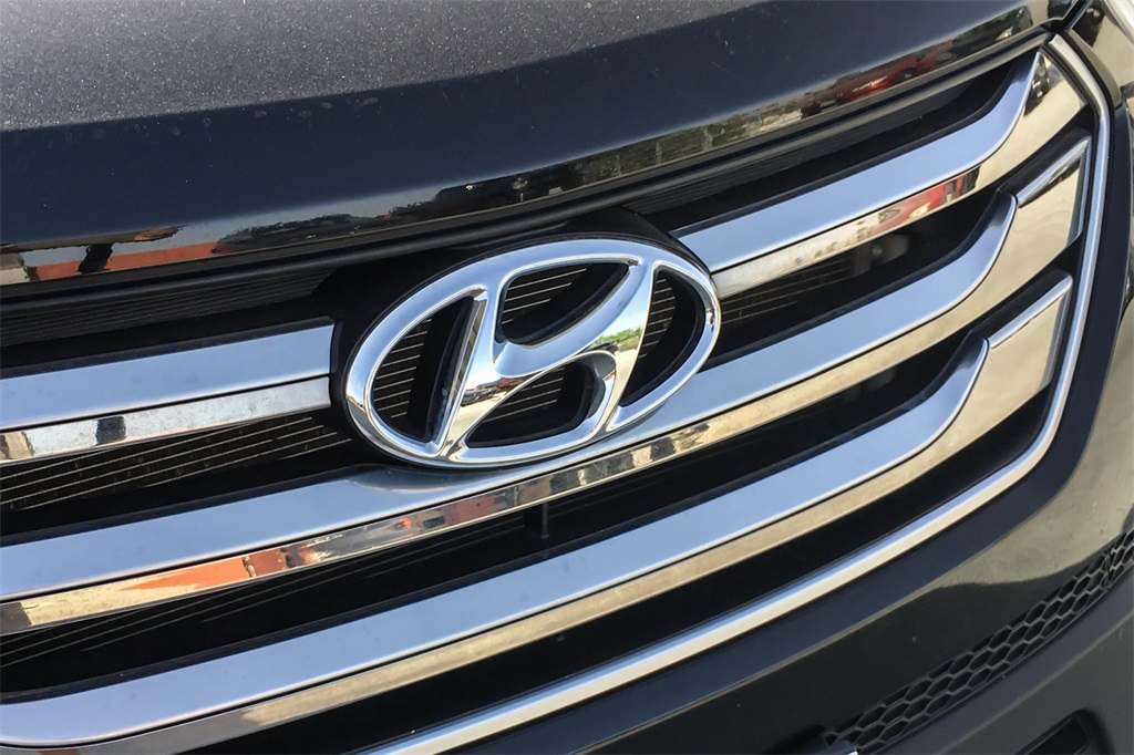 Used 2016 Hyundai Santa Fe Sport 2.4L SUV