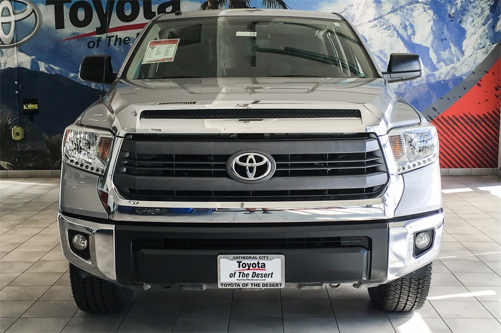 Used 2015 Toyota Tundra SR5 5.7L V8 Truck CrewMax