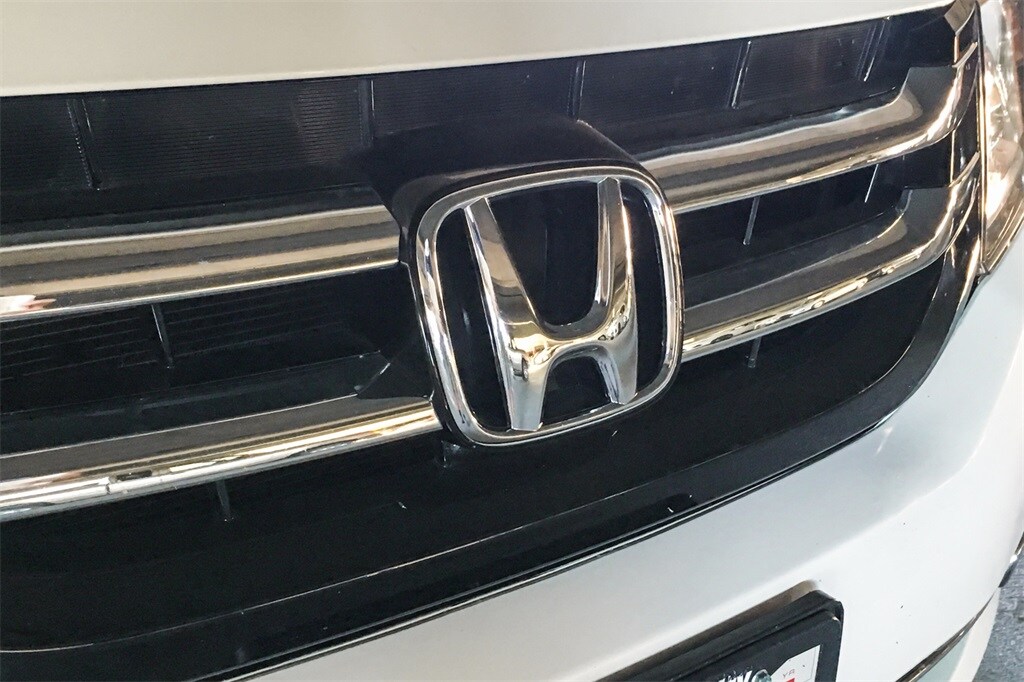 Used 2016 Honda Odyssey Touring Van Passenger Van