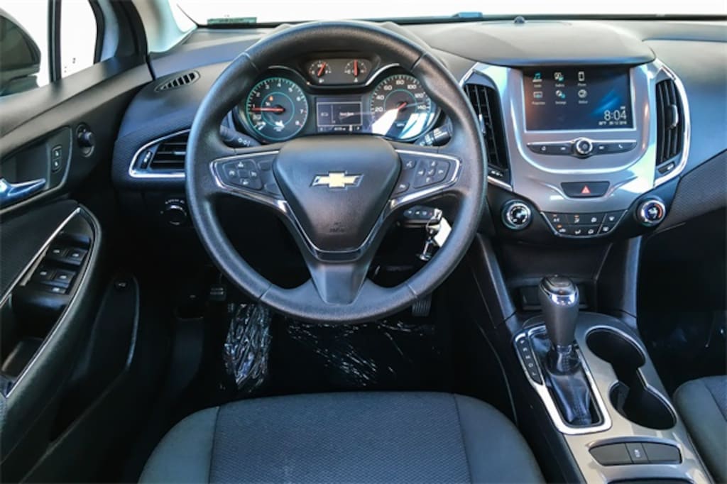 Used 2017 Chevrolet Cruze LT Auto Sedan