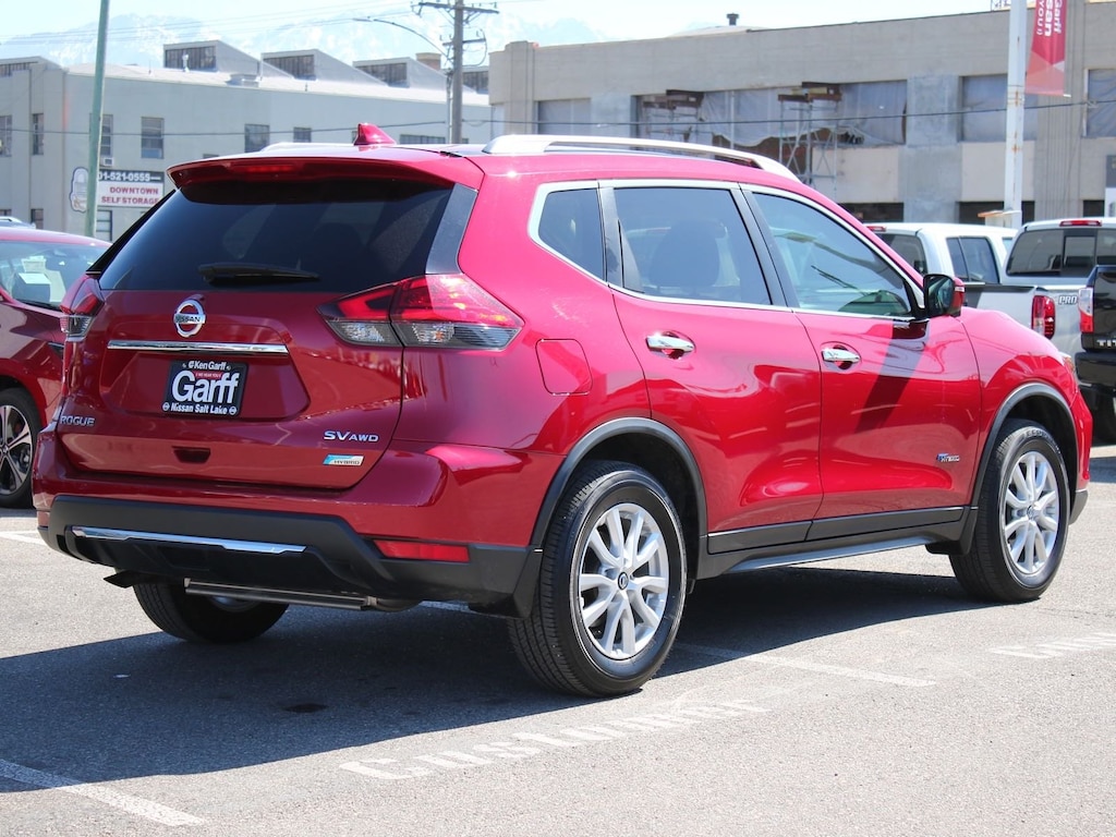 Used 2017 Nissan Rogue Hybrid SV SUV