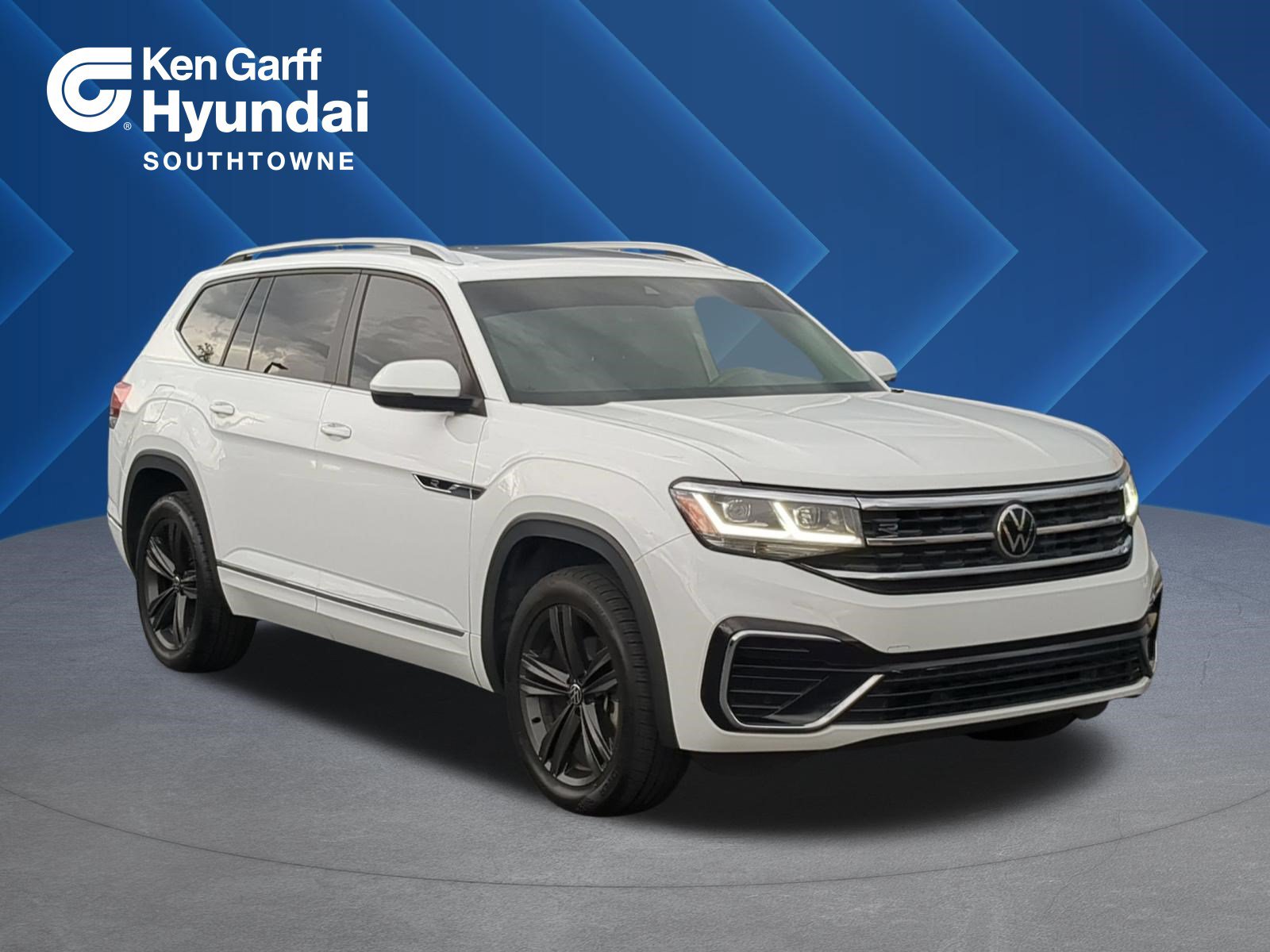 Used 2022 Volkswagen Atlas 3.6L V6 SEL R-Line SUV