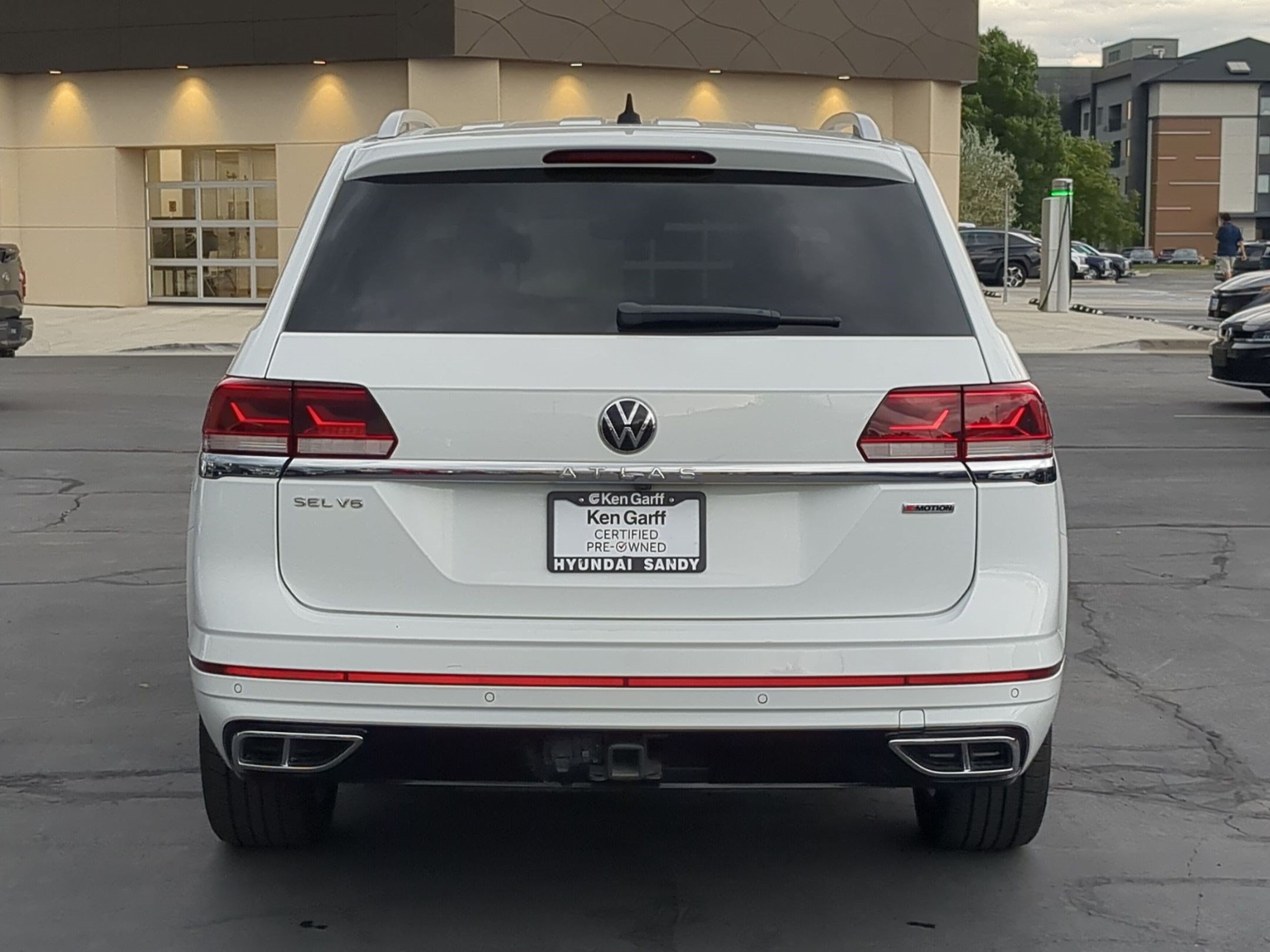 Used 2022 Volkswagen Atlas 3.6L V6 SEL R-Line SUV