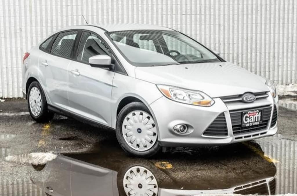 Used 2012 Ford Focus SE Sedan