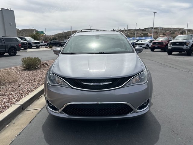 Used 2019 Chrysler Pacifica Touring L Passenger Van