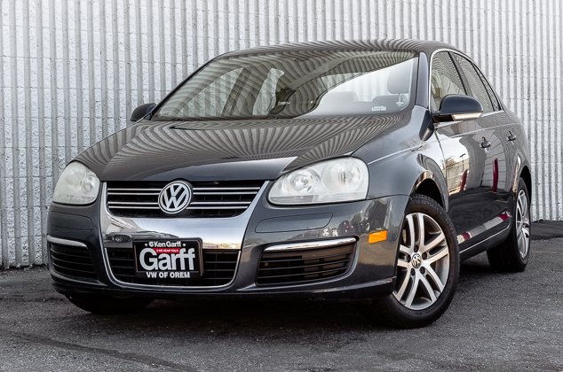 Used 2005 Volkswagen Jetta 2.5 Sedan