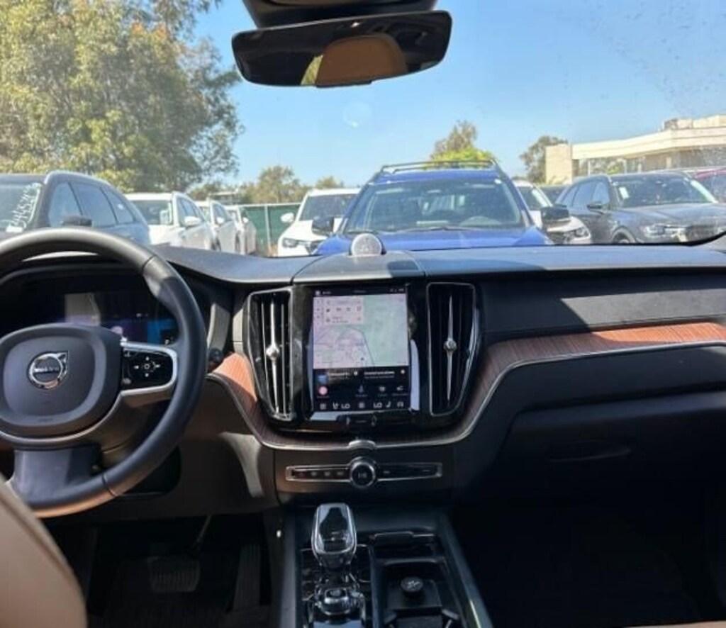 Certified 2023 Volvo XC60 Ultimate Dark Theme B5 AWD Ultimate Dark Theme