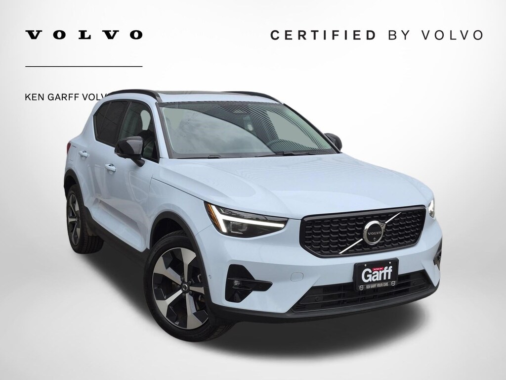 Certified 2026 Volvo XC40 Plus B5 AWD Plus