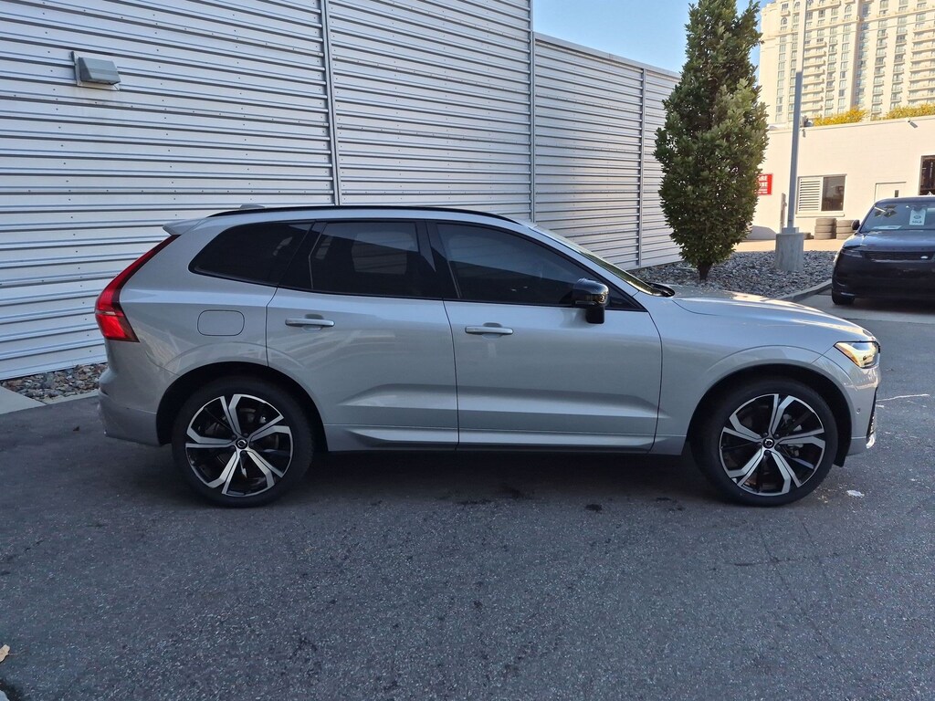 Certified 2024 Volvo XC60 Recharge Plug-In Hybrid Ultimate Dark Theme T8 eAWD PHEV Ultimate Dark Theme