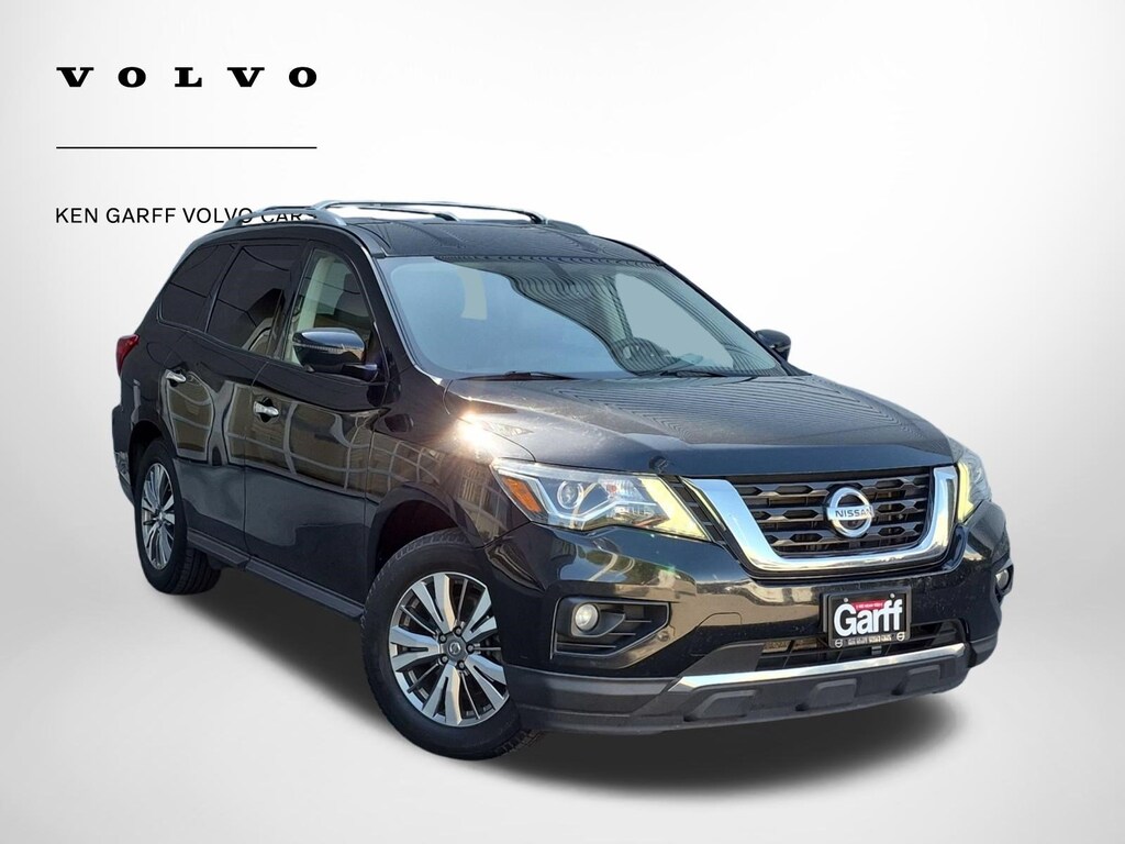 Used 2019 Nissan Pathfinder SL 4x4 SL