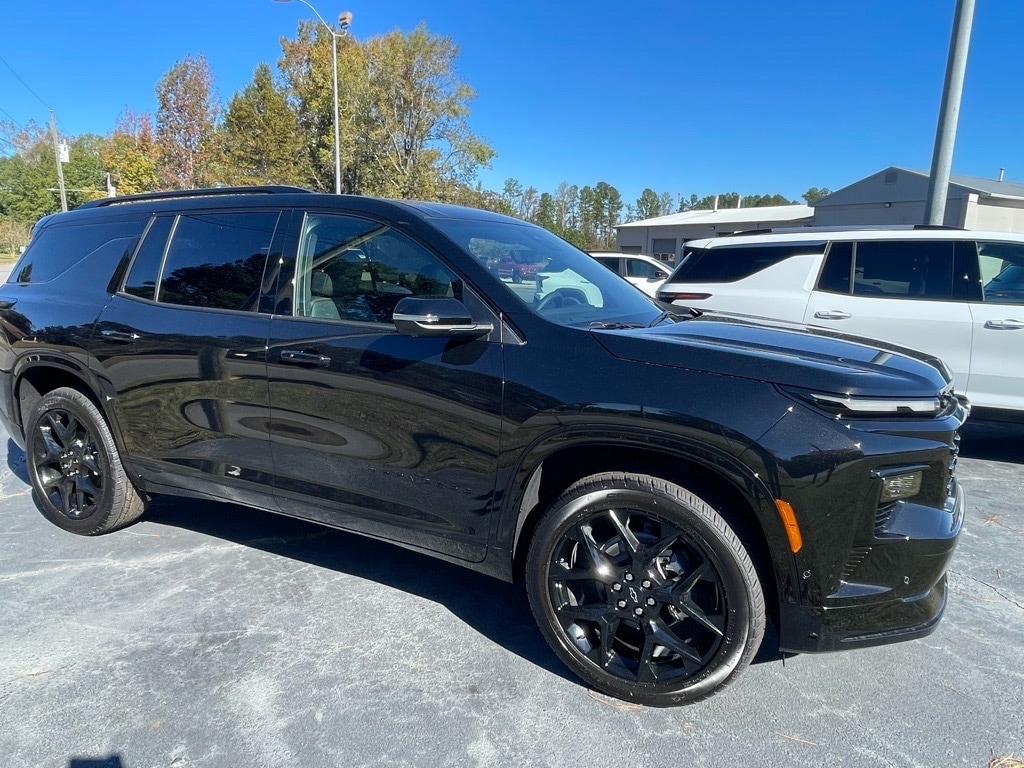 2026 Chevrolet Traverse RS - Photo 2