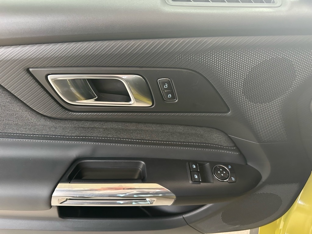 2025 Ford Mustang GT Fastback - Photo 17