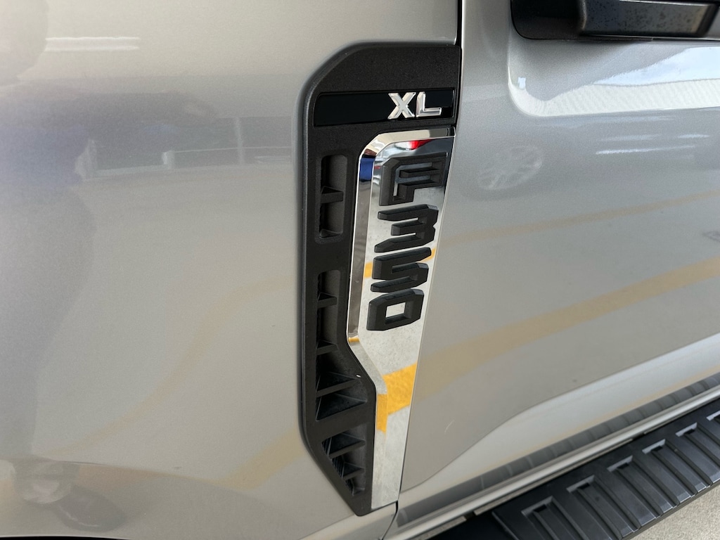 Certified 2024 Ford F-350 Super Duty XL 4x4 XL Crew Cab 8 ft. LB DRW Pickup