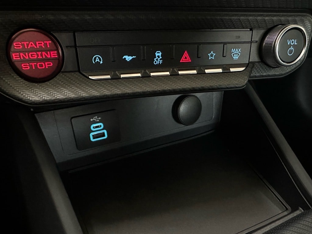 2025 Ford Mustang GT Fastback - Photo 31