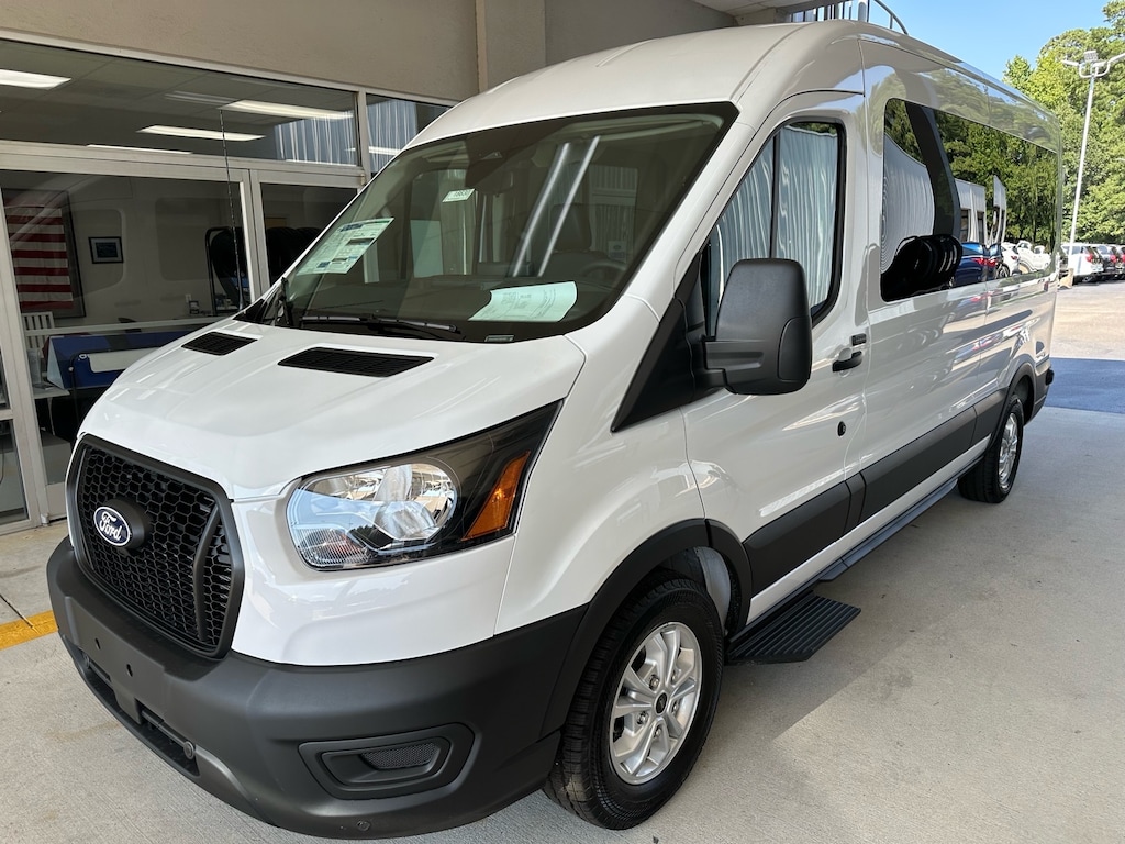 New 2026 Ford Transit 350 XL 350 XL LWB Medium Roof Passenger Van