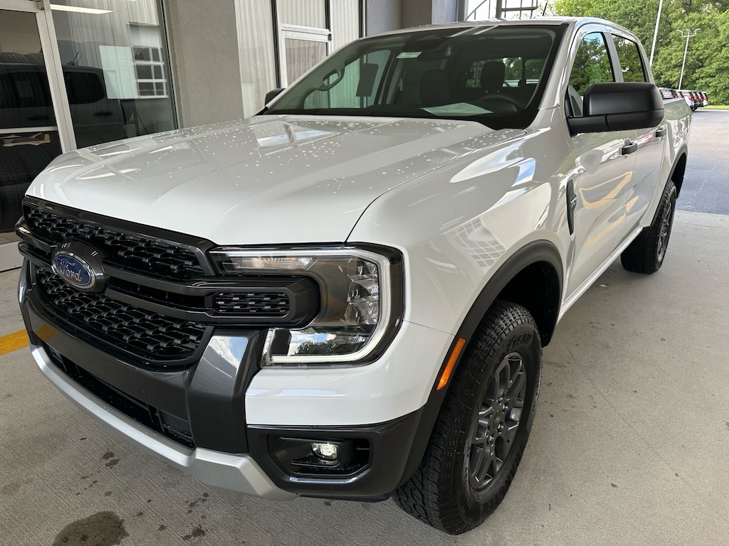 New 2026 Ford Ranger XLT 4x2 XLT SuperCrew 5.0 ft. SB