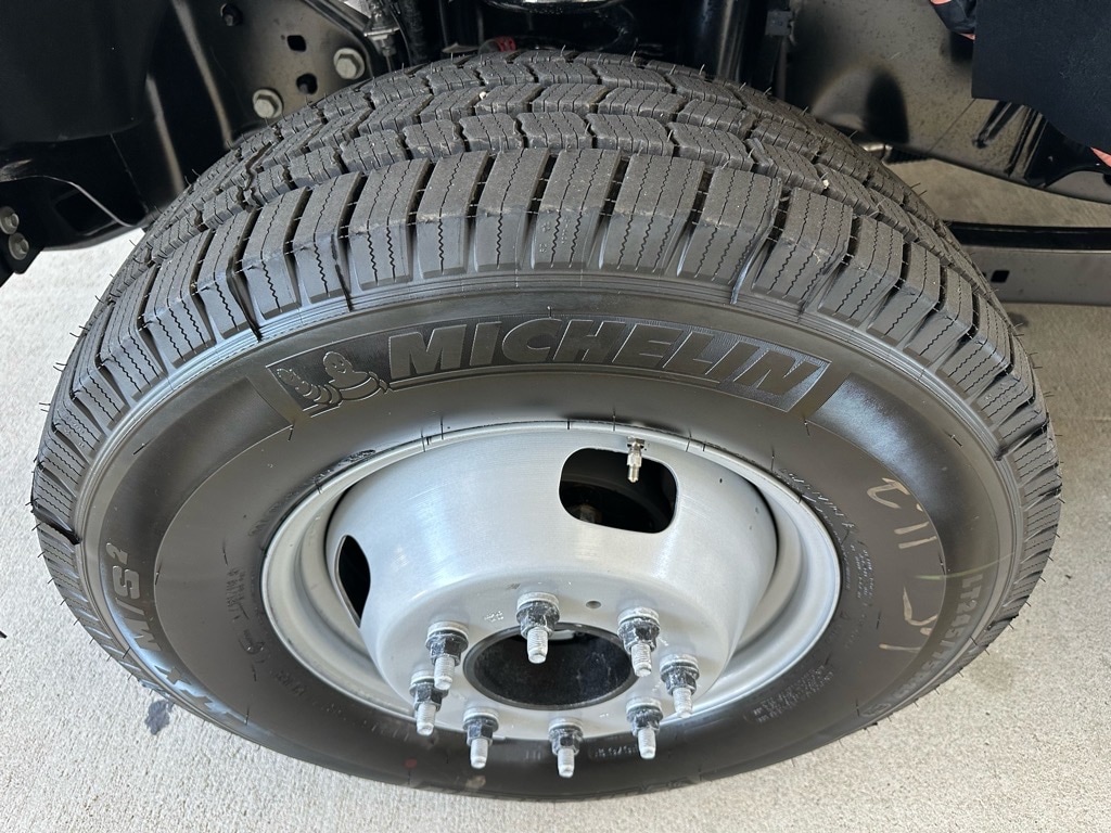 2026 Ford F-350 Super Duty Chassis Cab XL - Photo 8