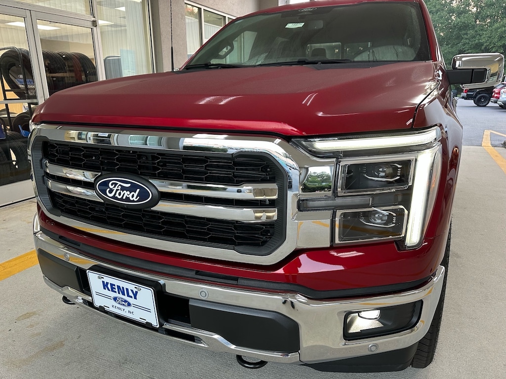 New 2026 Ford F-150 Lariat 4x4 Lariat SuperCrew 5.5 ft. SB