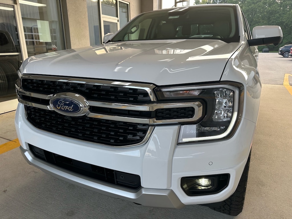 New 2026 Ford Ranger Lariat 4x4 Lariat SuperCrew 5.0 ft. SB