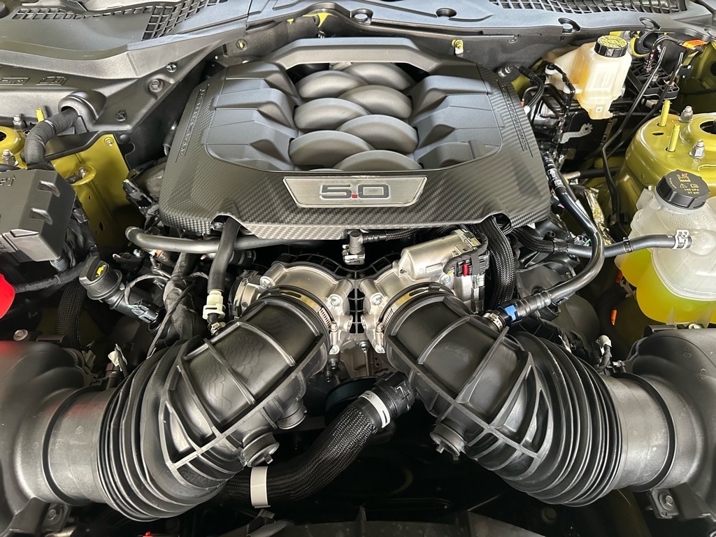 2025 Ford Mustang GT Fastback - Photo 16