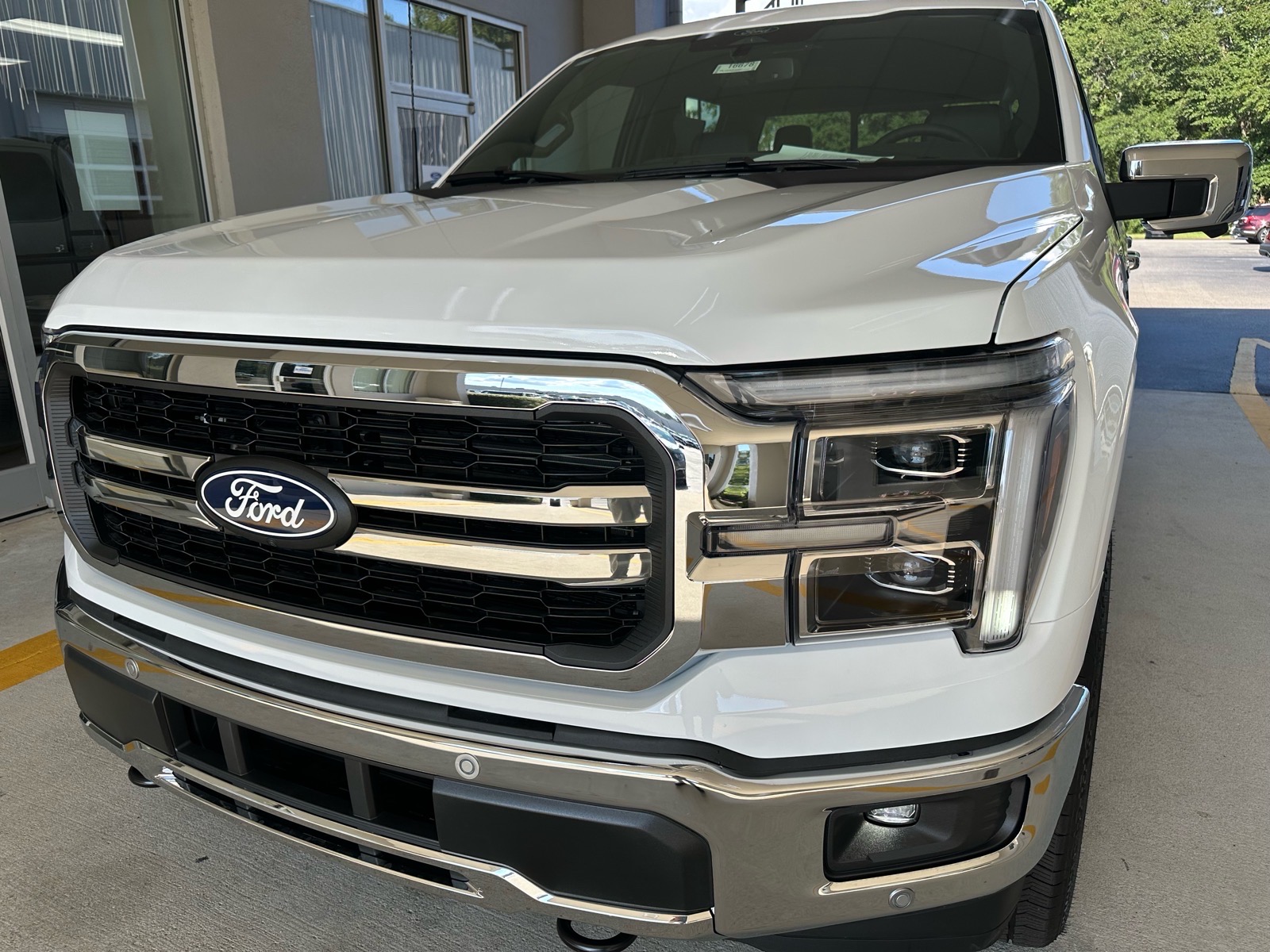 New 2026 Ford F-150 Lariat 4x4 Lariat SuperCrew 5.5 ft. SB