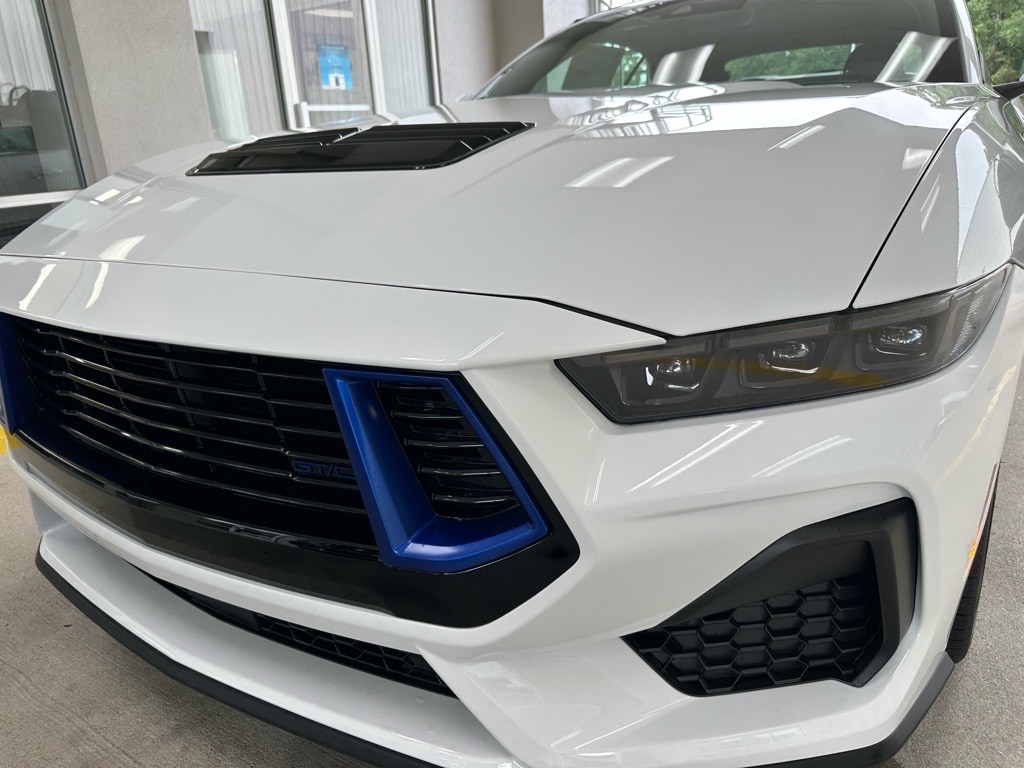 2025 Ford Mustang