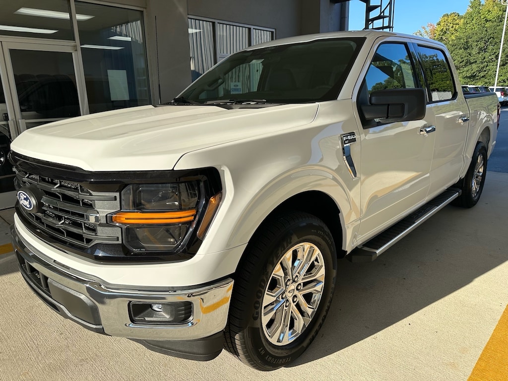 New 2026 Ford F-150 XLT 4x2 XLT SuperCrew 5.5 ft. SB