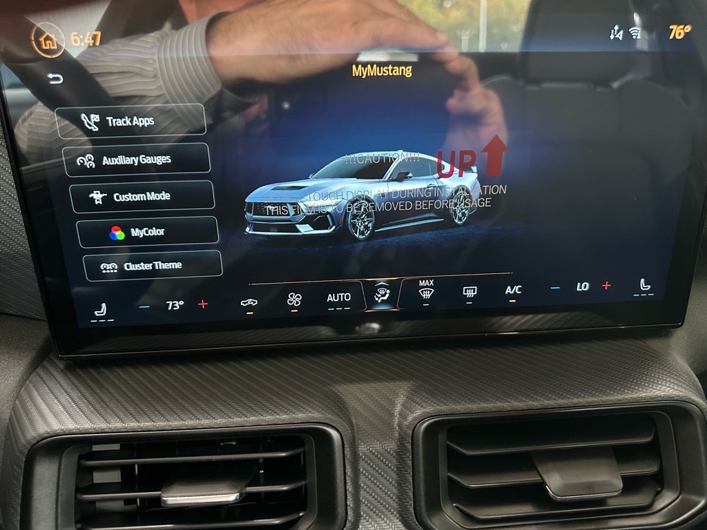 2025 Ford Mustang GT Fastback - Photo 42