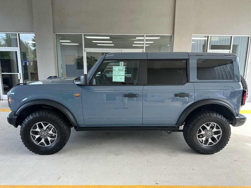Certified 2025 Ford Bronco Badlands 4x4 Badlands SUV