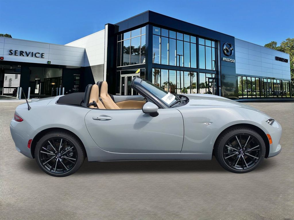 New 2026 Mazda MX-5 MIATA Grand Touring CONVERTIBLE