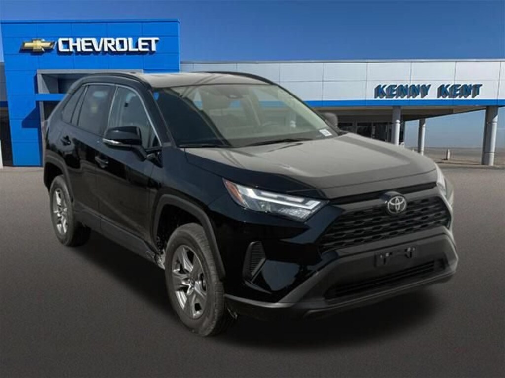 Used 2025 Toyota RAV4 XLE SUV