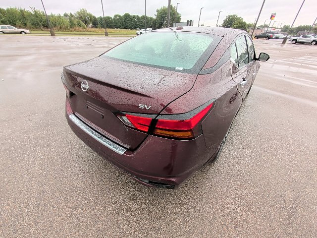 Used 2023 Nissan Altima 2.5 SV Sedan
