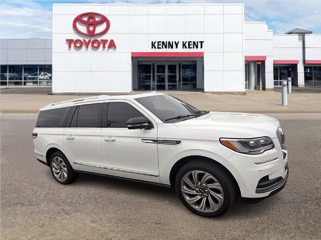 2024 Lincoln Navigator