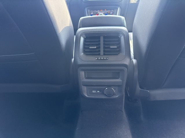 Photo 36